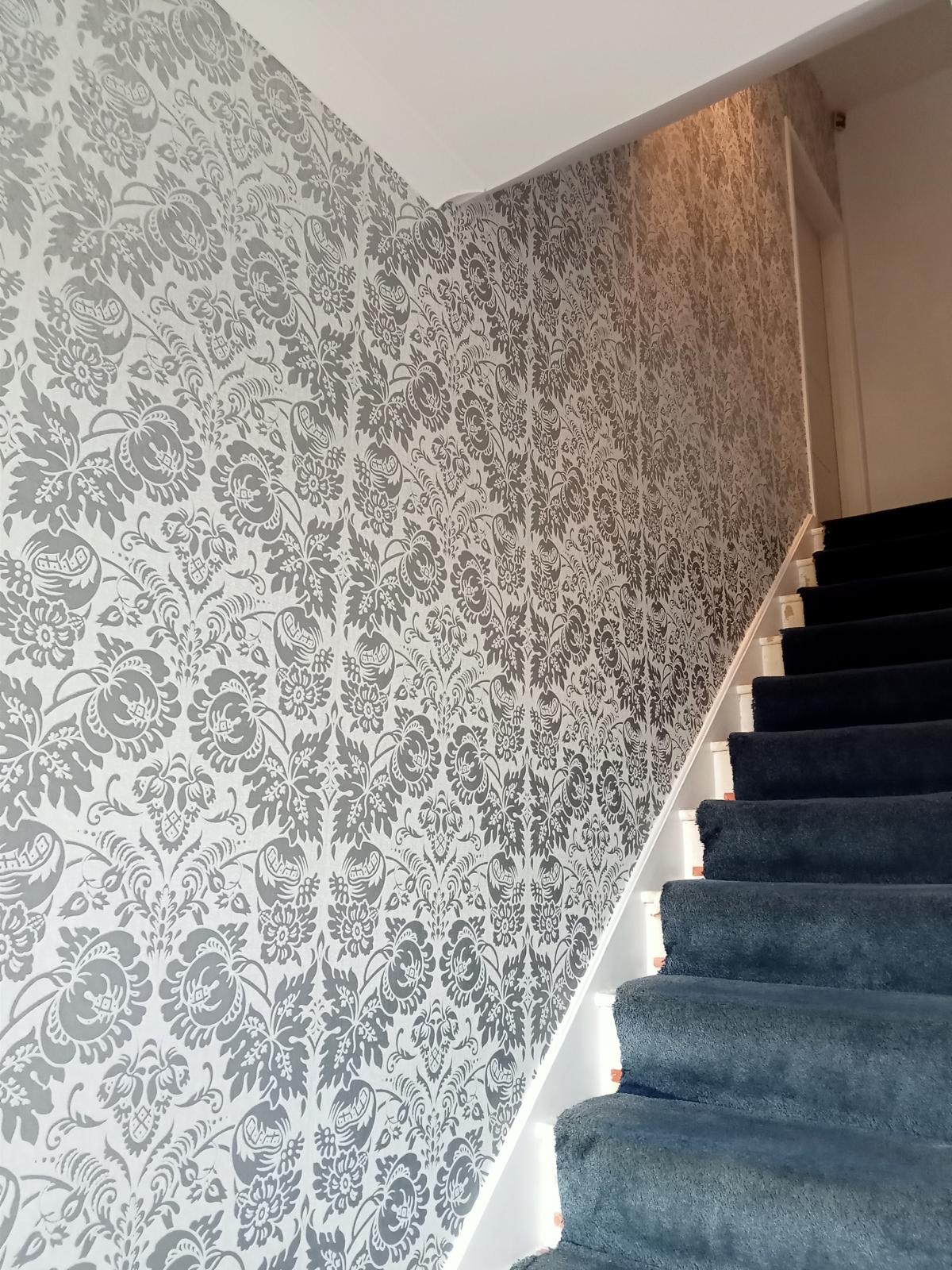 wallpaper hanging Bethnal Green, E2
